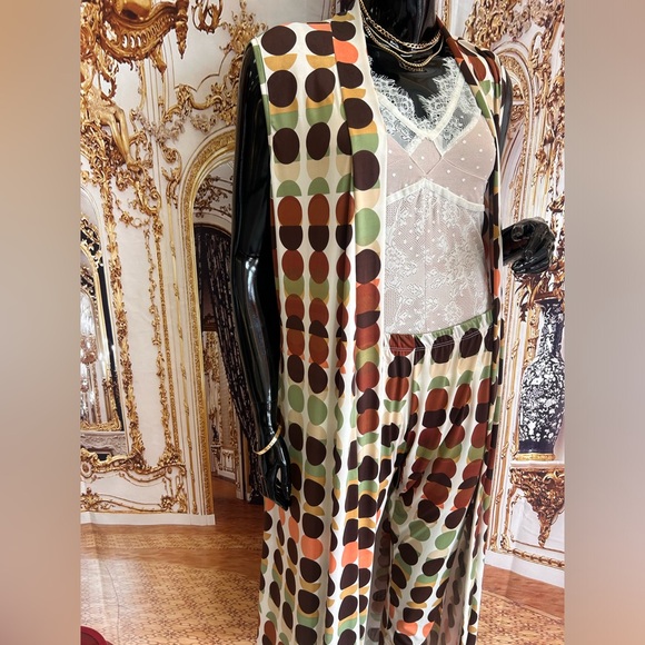 Retro polka dot two piece - Picture 3 of 3